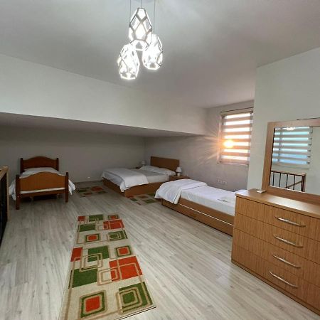 Shkodra Duplex Apartment Екстер'єр фото