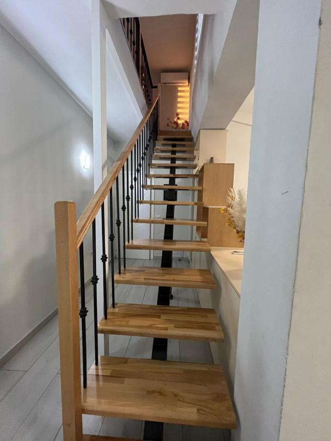 Shkodra Duplex Apartment Екстер'єр фото